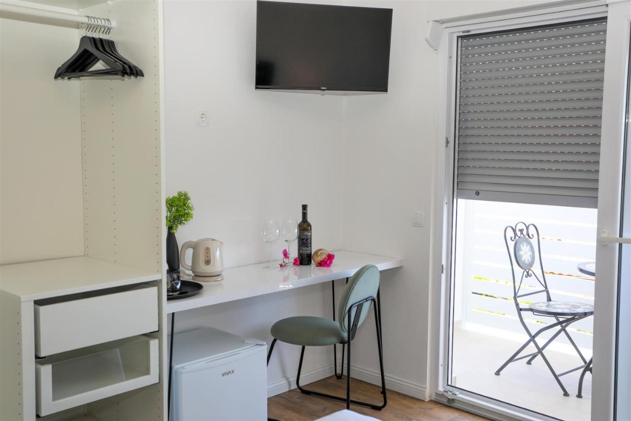 Stella Maris, Hvar - Rooms With A Balcony And A Stunning Sea View Hvar Town Luaran gambar