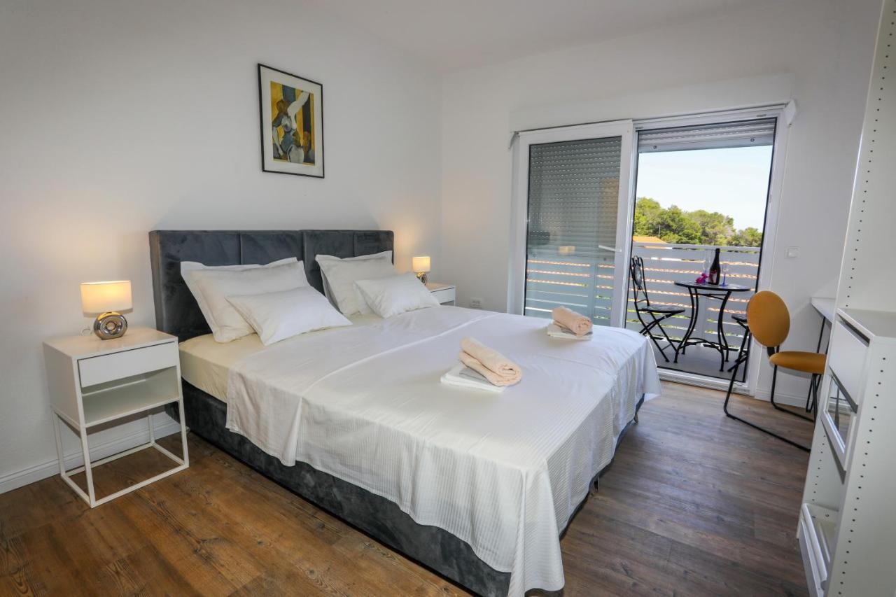 Stella Maris, Hvar - Rooms With A Balcony And A Stunning Sea View Hvar Town Luaran gambar